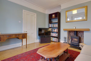 Lounge- click for photo gallery